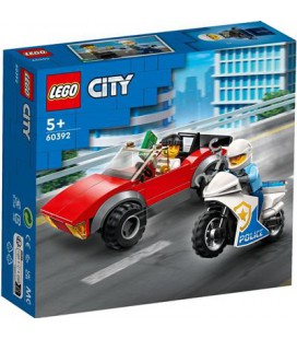 LEGO 60392 CITY ACHTERVOLGING AUTO OP POLITIEMOTOR