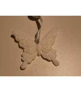 Zeepketting| witte vlinder aan lintje