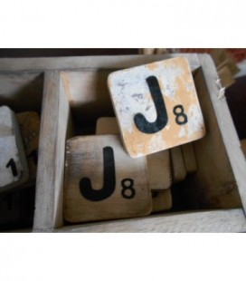Scrabble letter J